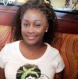 Meet your Posher, Nikki